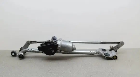 BMW X5 F15 Front wiper linkage and motor 7292653
