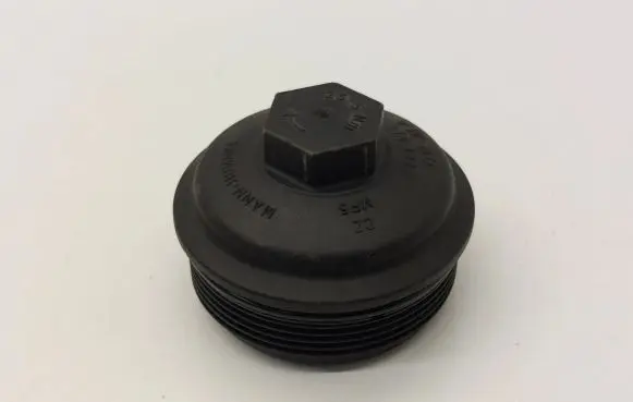Audi A3 S3 8P Oil filter cover 045115433E