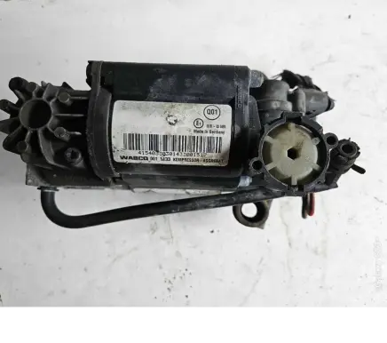 Mercedes-Benz E W211 Air suspension compressor/pump 26071594 443020071