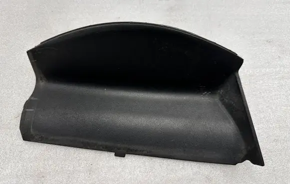 Audi A8 S8 D4 4H Rear/tail light trim molding 4H0941780H 4H0941780