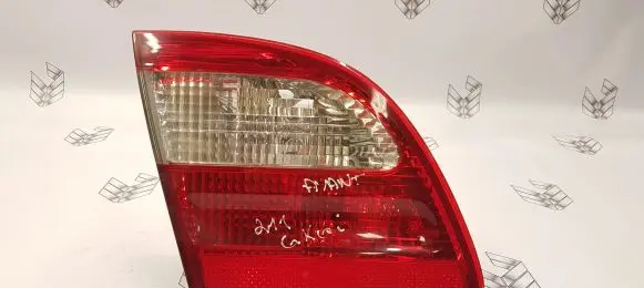 Mercedes-Benz E W211 Tailgate rear/tail lights 2118201364 A2118201364