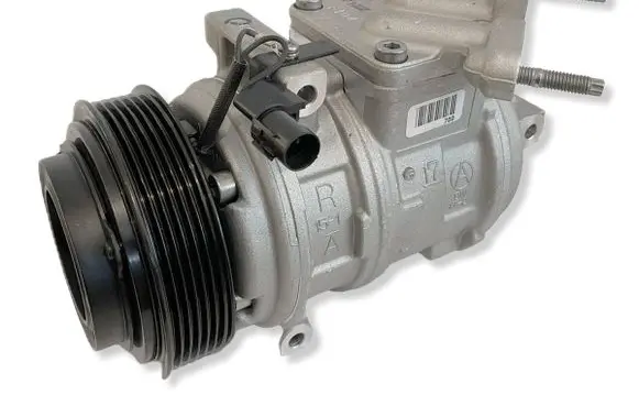 KIA Carnival Air conditioning (A/C) compressor (pump) 977014D700 1625036000