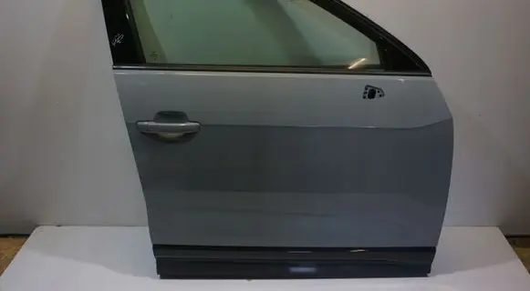 Audi Q2 - Front door 