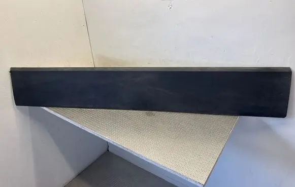 Volkswagen Crafter Sliding door trim (molding) 7C0853518B