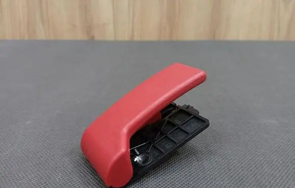 Mercedes-Benz E A207 Engine bonnet (hood) release handle 1248800320 A1248800320