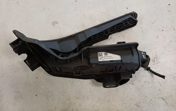 Audi A3 S3 A3 Sportback 8P Accelerator throttle pedal 1K2721503M