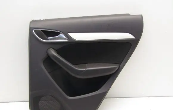 Audi Q3 8U Rear door card panel trim 093314