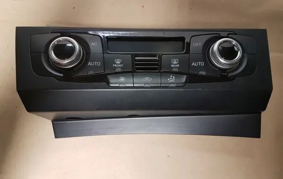 Audi A4 S4 B8 8K Climate control unit 8K2820043M