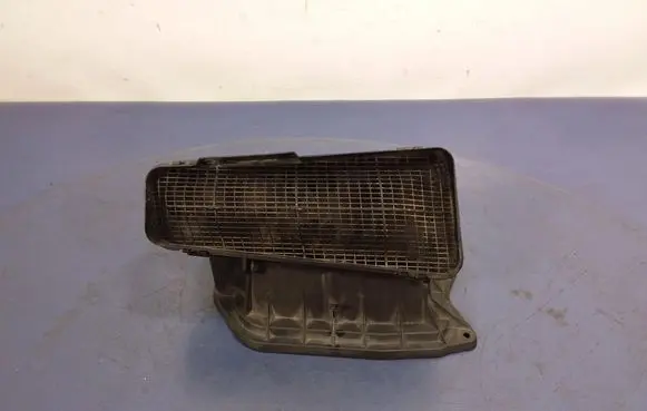 Audi A8 S8 D4 4H Intercooler air guide/duct channel 4H1819904A