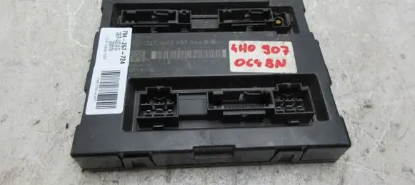 Audi A8 S8 D4 4H Comfort/convenience module 4H0907064BN