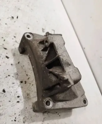 Opel Combo C Engine mounting bracket 55194807