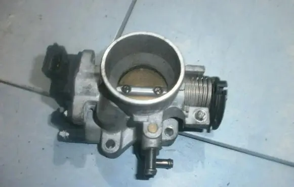 Hyundai Accent Throttle valve 3510022610