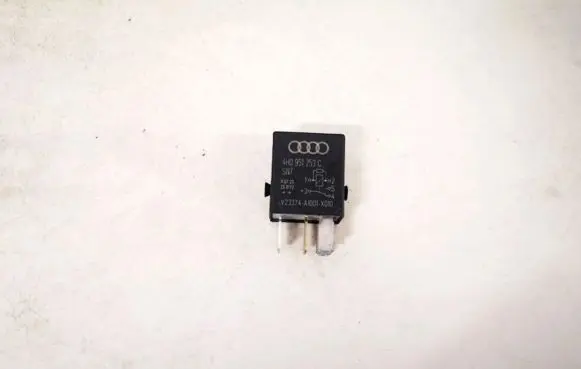 Skoda Octavia Mk2 (1Z) Other relay 4h0951253c v23374-a1001-x010