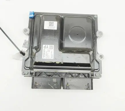 Volvo XC90 Engine control unit/module 31452233 MB2797009632