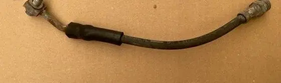 Brake vacuum hose/pipe