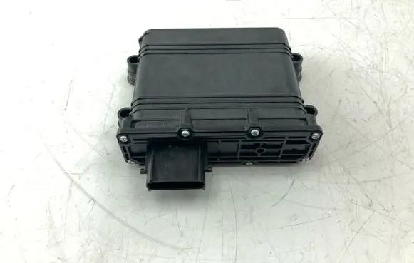 Toyota Yaris XP210 Brake system control unit/module 89680K0010