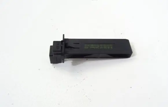 Skoda Octavia Mk4 Air conditioning (A/C) pressure sensor 5Q0907543