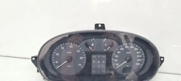 Renault Scenic I Speedometer (instrument cluster) 8200071820
