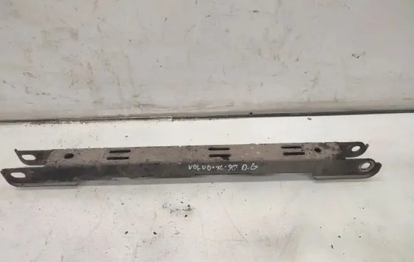Volvo XC90 Rear control arm