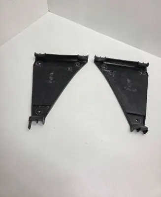 Audi A4 S4 B5 8D Rear bumper mounting bracket 8D0807483 8D0807484