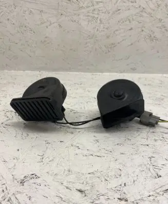 Jaguar XF X250 Horn signal A046522