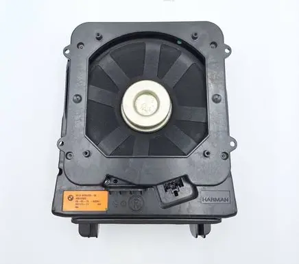 BMW 2 F46 Subwoofer speaker 9256350 65139256350