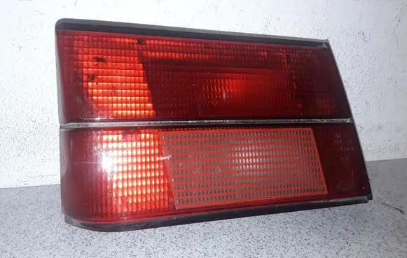 BMW 5 E34 Tailgate rear/tail lights 1384011