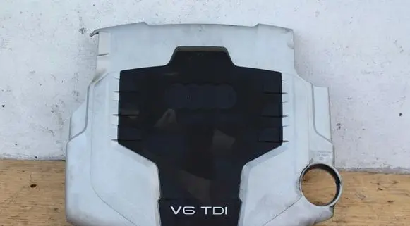 Audi A5 8T 8F Engine cover (trim) 059103925AQ