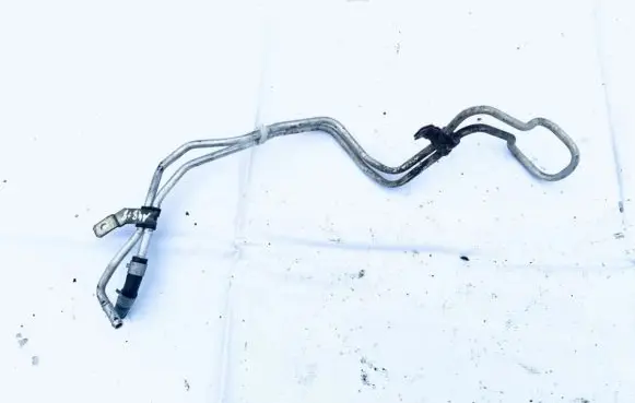 Nissan X-Trail T30 Engine coolant pipe/hose
