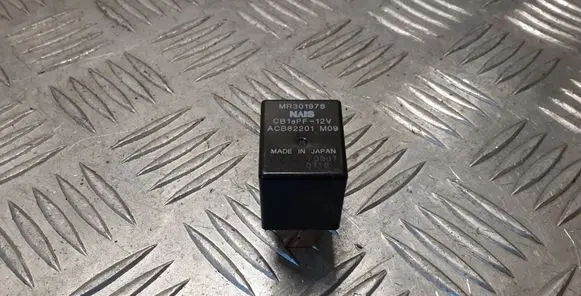 Mitsubishi Outlander Other relay MR301978