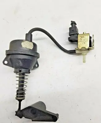 Mercedes-Benz Vito Viano W638 Vacuum valve 133280B
