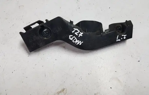 Toyota Avensis T270 Rear bumper mounting bracket 5257805040IAUTOPI 5257805040