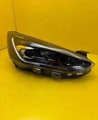 Ford Focus Headlight/headlamp JX7B13E016AK