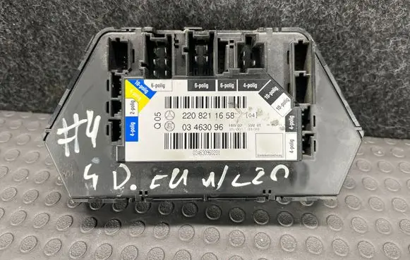 Mercedes-Benz S W220 Door control unit/module 2208211658