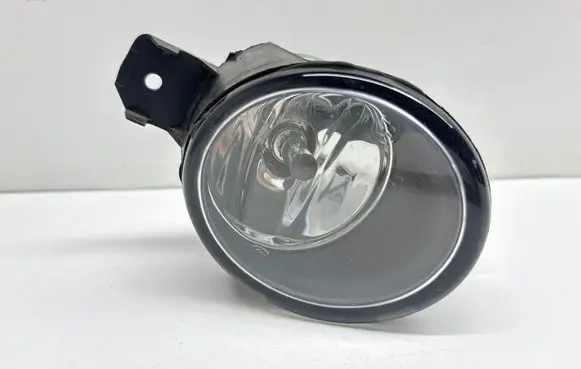 Nissan Juke I F15 Front fog light 261508992A 10000652 2020145