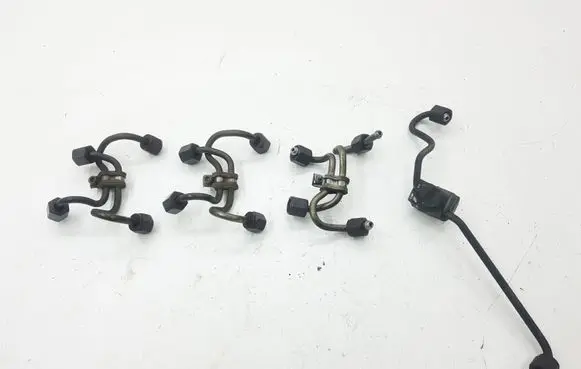 Citroen C4 Grand Picasso Fuel injector supply line/pipe 