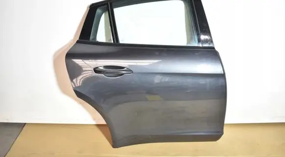 Porsche Panamera (971) Rear door D709