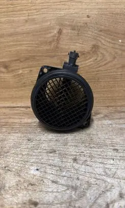 Volvo V70 Mass air flow meter 0281002972