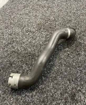 Mercedes-Benz GLC X253 C253 Engine coolant pipe/hose A2535019582