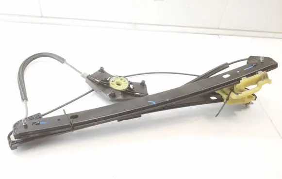 Audi e-tron Front window lifting mechanism without motor 4KE837462