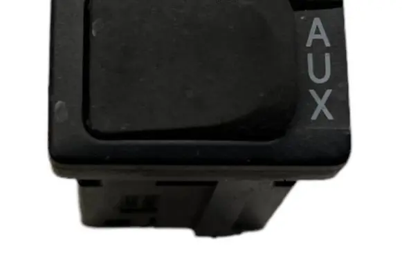 Toyota Urban Cruiser (XP110) AUX in-socket connector 8619052050