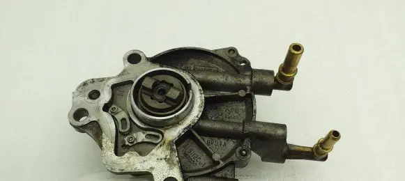 Jaguar XF X250 Vacuum pump 9X2Q2A451BD