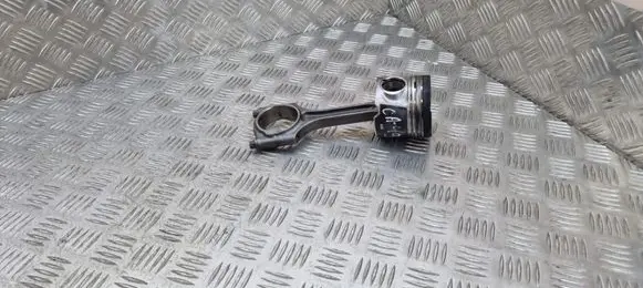 Volvo XC60 Piston with connecting rod 