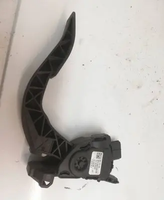 Audi A4 S4 B8 8K Accelerator throttle pedal 8K1721523 16102009 6PV00950500
