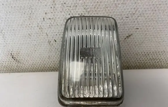 Volkswagen PASSAT B2 Headlight/headlamp 330941065