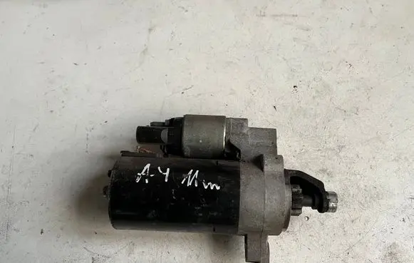 Audi A4 S4 B8 8K Starter motor 03L911021E