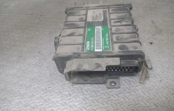 Volkswagen PASSAT B3 Engine control unit/module 443907403 0280000711