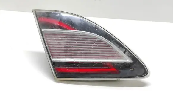 Mazda 6 Tailgate rear/tail lights 13241055