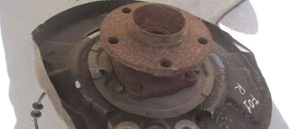 BMW 7 F01 F02 F03 F04 Front wheel hub 6797448