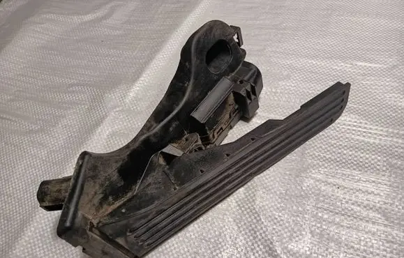 Volkswagen Caddy Accelerator throttle pedal 2K5721503E 6PV00868930 1T1721503N
